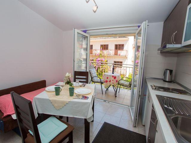 Apartmani Dana Makarska Exterior photo